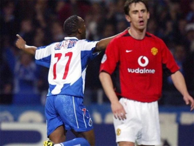 纳德打破瓶 纳德打破瓶